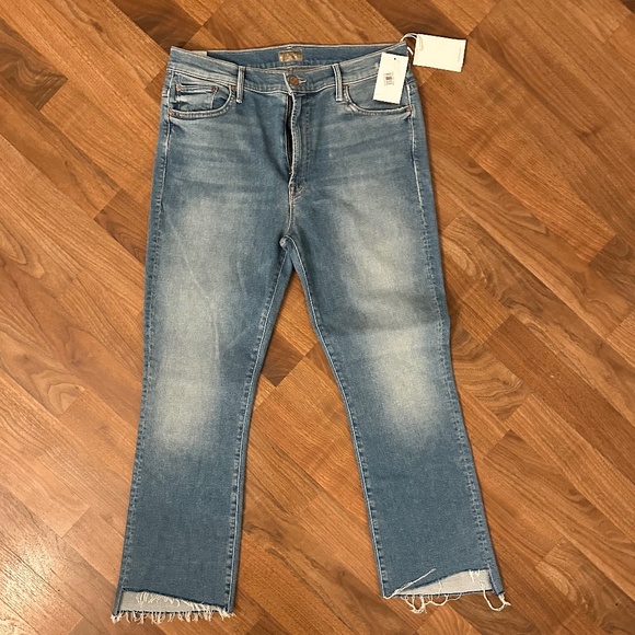 NWT MOTHER The Insider Crop Jeans - Size 32 - Picture 2 of 5